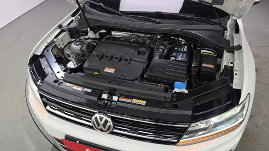 Volkswagen 2 2.0 TDI 2020 6