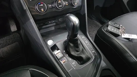 Volkswagen 2 2.0 TDI 2020 9