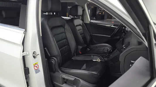 Volkswagen 2 2.0 TDI 2020 26