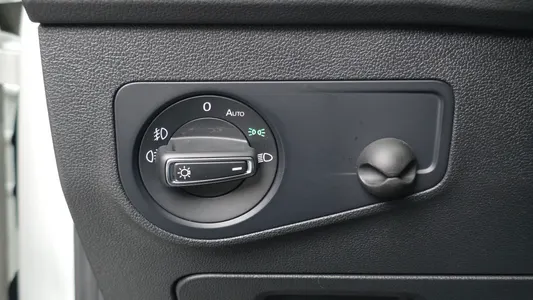 Volkswagen 2 2.0 TDI 2020 27