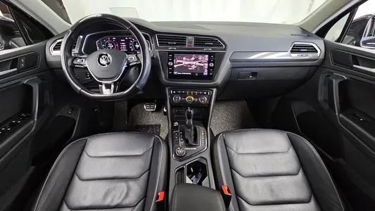 Volkswagen 2 2.0 TDI 4 2020 7