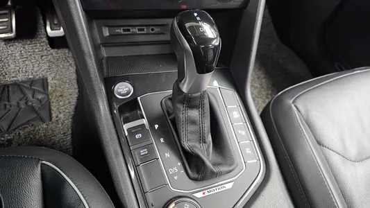 Volkswagen 2 2.0 TDI 4 2020 9
