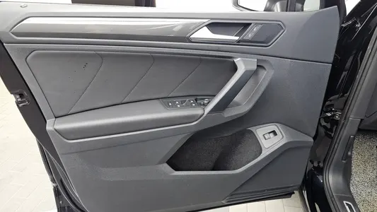 Volkswagen 2 2.0 TDI 4 2020 24