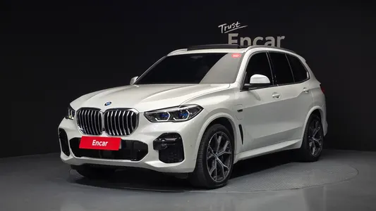 BMW X5 (G05) xDrive 45e M 2022