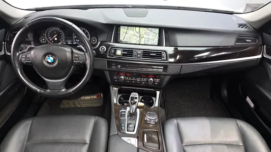 BMW 5 Series (F10) 528i M 2016 7