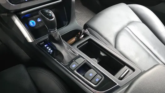 Hyundai LF 2.0 2016 9