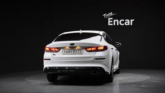 Kia K5 2 2.0 LPI 2019 4