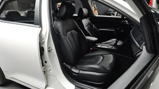 Kia K5 2 2.0 LPI 2019 11