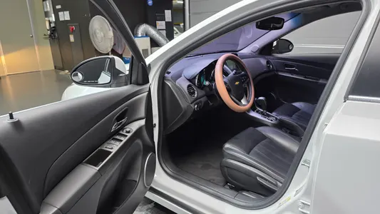 Chevrolet 어메이징 크루즈 1.8 LTZ 2015 10