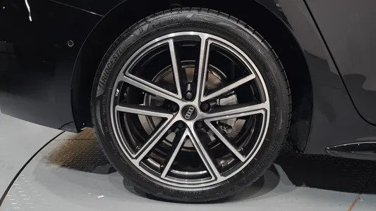 Audi A5 (B10) 40 TFSI S Line 2025 21