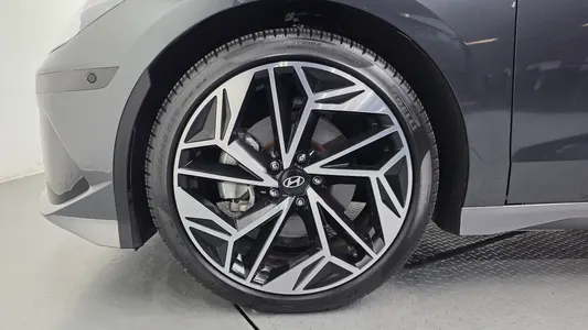 Hyundai Ioniq 6 AWD 2024 5