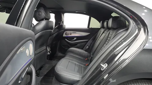 Mercedes-Benz E-Class W213 E350 4MATIC 2021 12