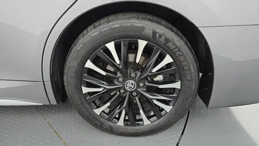 Toyota 4 2.5 HEV AWD 2024 22