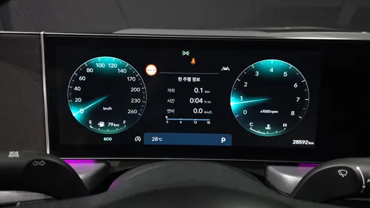 Hyundai (DN8) 2.0 2024 8