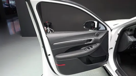 Hyundai (DN8) 2.0 2024 24