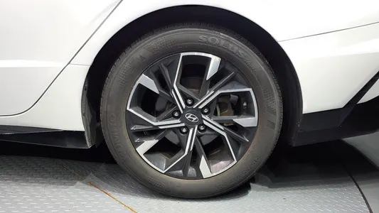 Hyundai (DN8) 2.0 2024 21