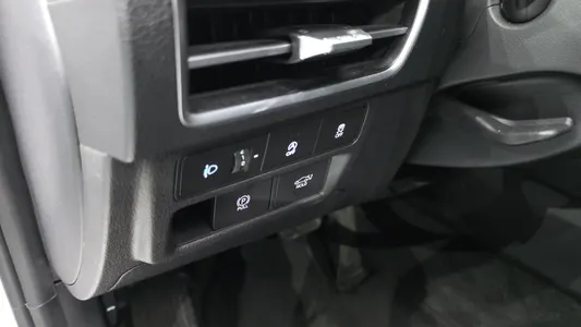 Hyundai (DN8) 2.0 2024 27