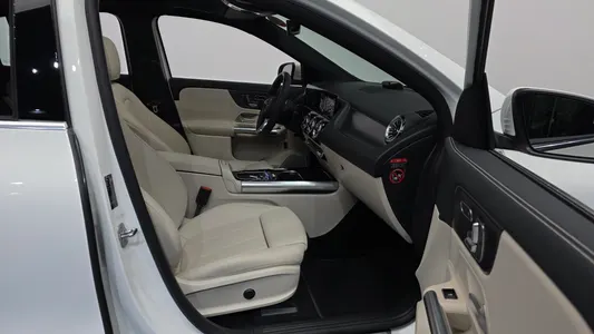 Mercedes-Benz EQA H243 EQA250 2025 11