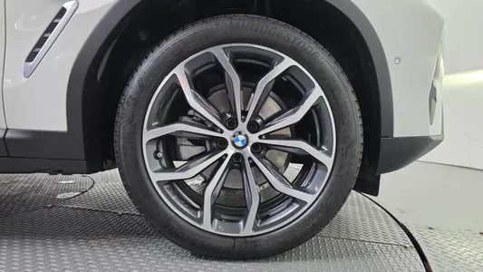 BMW X4 (G02) xDrive20i xLine 2025 5
