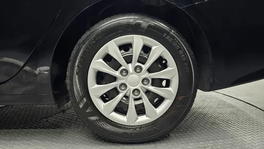 Kia K3 2 1.6 2022 21