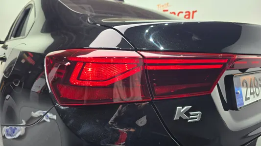 Kia K3 2 1.6 2022 23