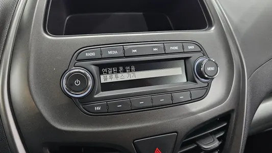 Chevrolet Spark LT 2021 30