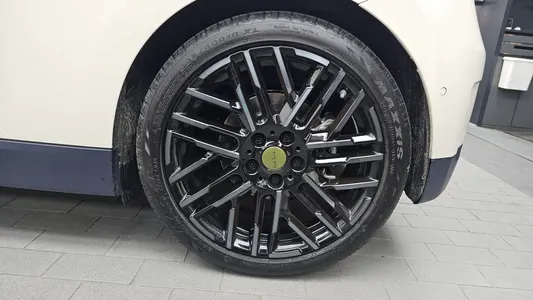 MINI 4 SE 2026 21