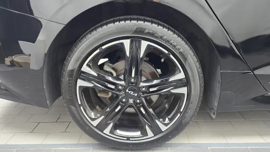 Kia K5 3 2.0 2023 5