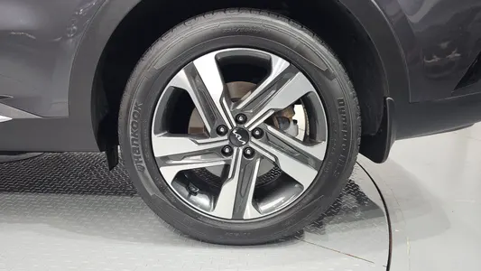 Kia 4 HEV 1.6 2WD 2022 21