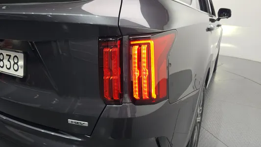 Kia 4 HEV 1.6 2WD 2022 23