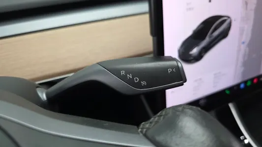 Tesla 3 RWD 2020 9