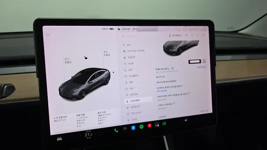 Tesla 3 RWD 2020 17