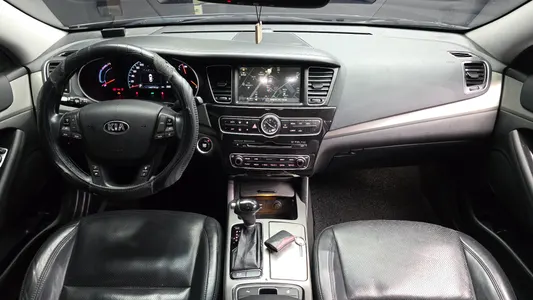 Kia K7 700h 2014 7