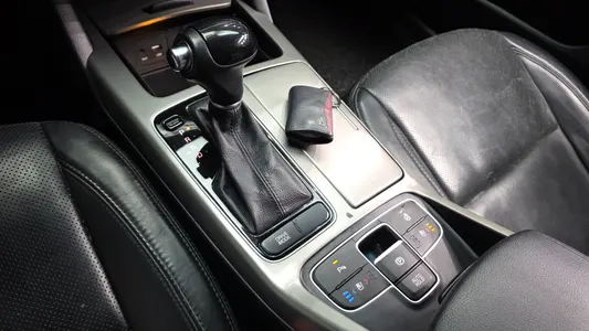 Kia K7 700h 2014 9