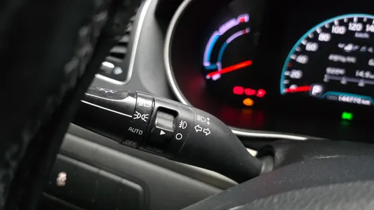 Kia K7 700h 2014 31