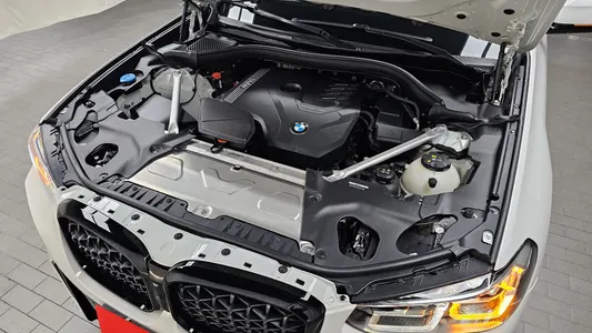 BMW X4 (G02) xDrive20i M 2025 5
