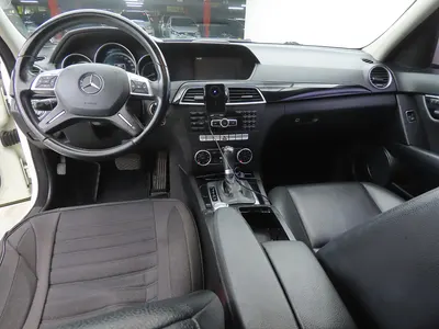 Mercedes-Benz C-Class W204 C200 CGI 2012 5