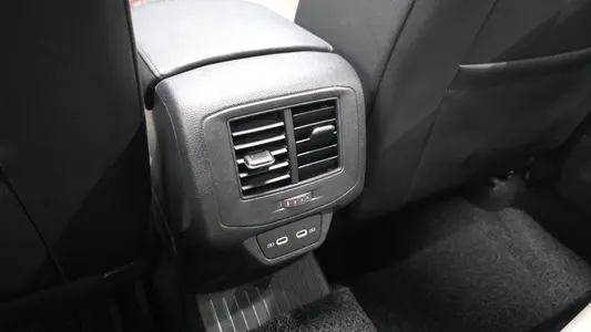 Volkswagen 티록 2.0 TDI 2022 31