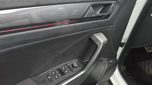 Volkswagen 티록 2.0 TDI 2022 33