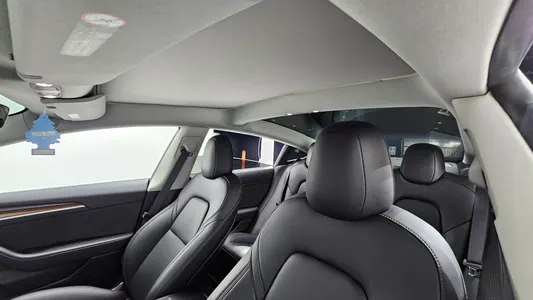 Tesla 3 AWD 2022 19