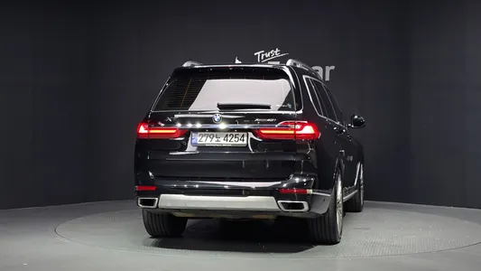 BMW X7 (G07) xDrive 40i 7 2022 4