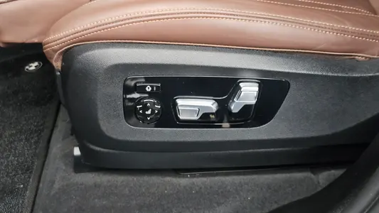 BMW X7 (G07) xDrive 40i 7 2022 26