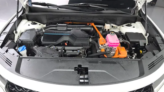 Kia 4 HEV 1.6 2WD 2023 6
