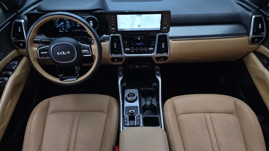 Kia 4 HEV 1.6 2WD 2023 7