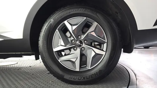 Kia 4 HEV 1.6 2WD 2023 21