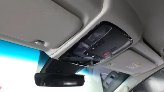 Hyundai Staria L3.5 5 2025 19