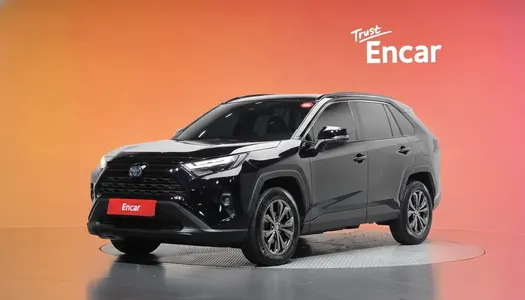 Toyota RAV4 5 2.5 2WD XLE 2023 21