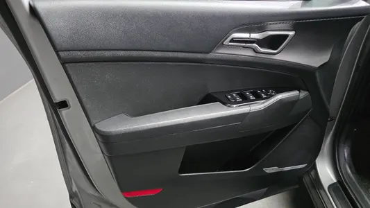 Kia 5 4WD 2023 23