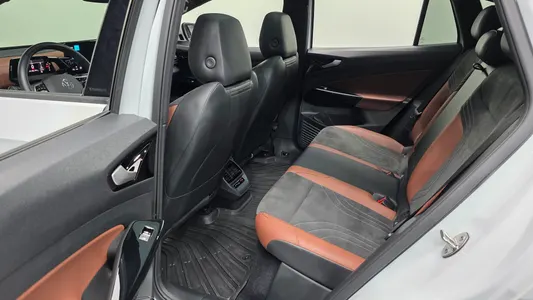 Volkswagen ID.4 2023 11