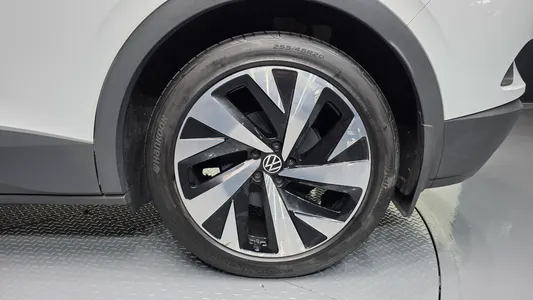 Volkswagen ID.4 2023 21